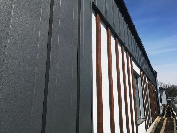 Cost of Metal Cladding Replacement in Evanston