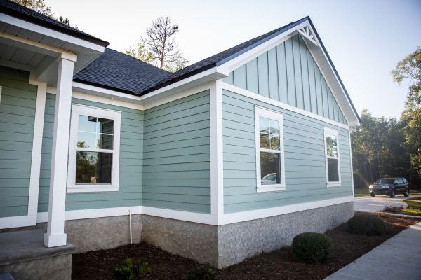 Cost of Board Siding Repair in Evanston